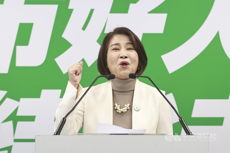 民進黨中執會4日通過提名屏東縣長周春米（圖）競選連任，周春米下午在提名記者會中表示，自己會持續發揮女性的「柔性治理」力量，讓屏東更好。中央社記者鄭清元攝　115年2月4日