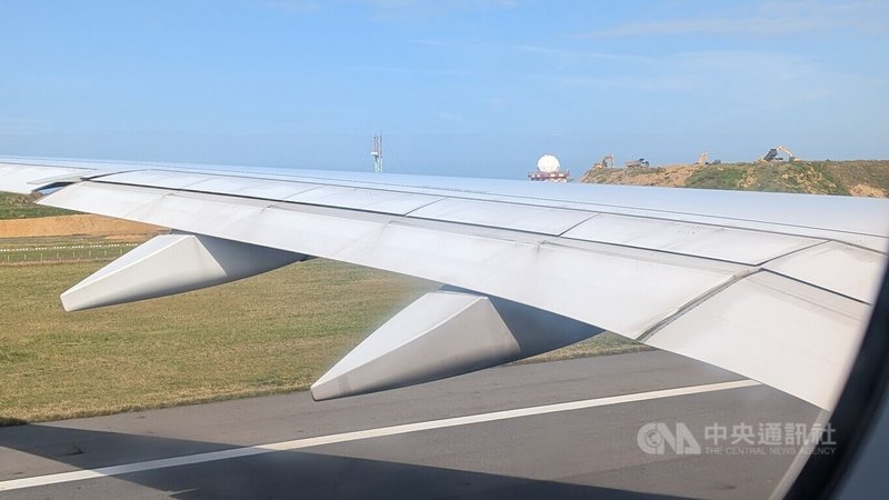 農曆春節將至，不少民眾安排探親、出國，衛福部疾管署5日表示，提醒民眾行前接種疫苗、備妥用藥。圖為出國旅遊示意圖。中央社記者曾以寧攝　115年2月5日