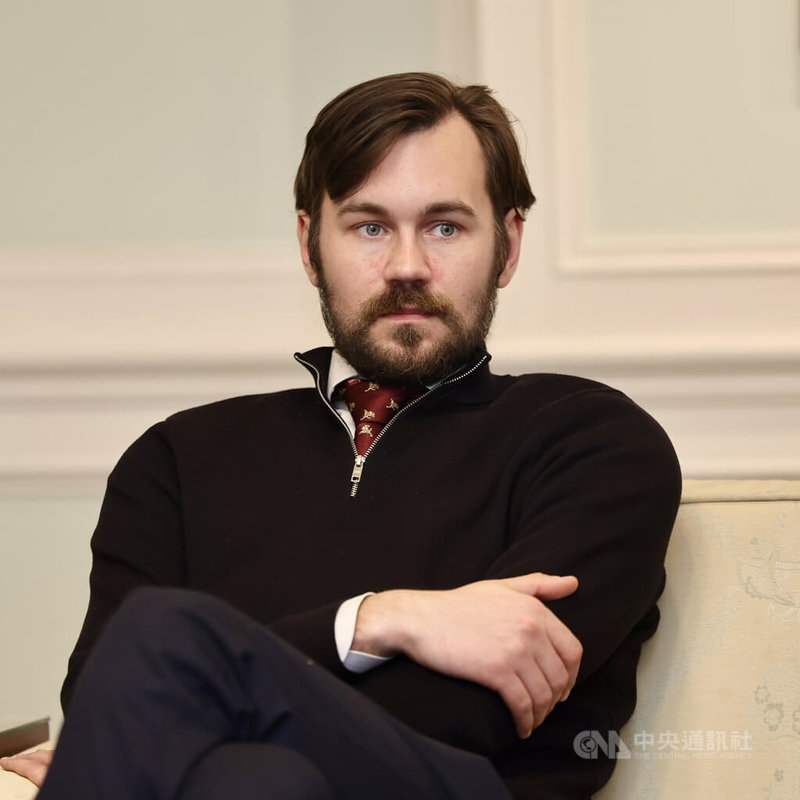 立陶宛國會友台小組主席巴諾瓦斯（Ruslanas Baranovas）6日受訪時表示，立台仍在合作，台灣代表處沒有要關閉或更名。中央社記者王飛華攝　115年2月6日