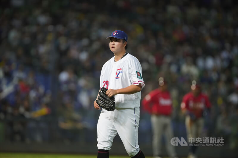 胡智爲2023年經典賽擔任先發投手，迎戰巴拿馬。（中央社檔案照片）