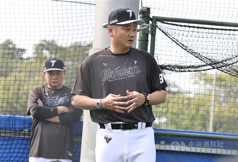 世界棒球經典賽台灣隊在高雄備戰，總教練曾豪駒（圖）日前接受串流平台訪問時談及對戰日本隊想法。 （中央社檔案照片）