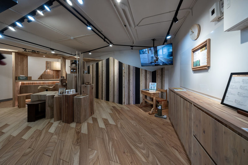 農業部林業署國產材諮詢媒合中心10日啟用，建築與室內設計師、裝修業者及消費者可透過媒合中心，便利取得國產材產品資訊與專業諮詢服務。（林業署提供）中央社記者吳欣紜傳真　115年2月10日