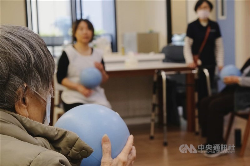 圖為長者運動示意圖。（中央社檔案照片）