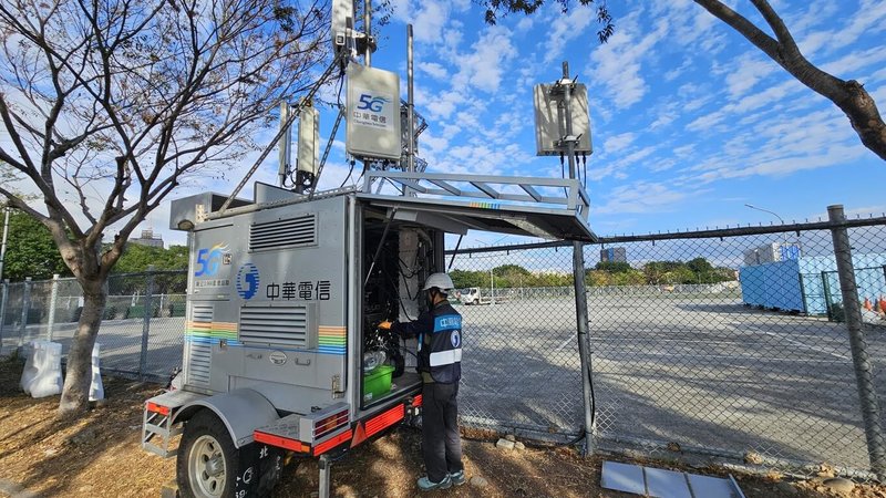 迎接2026年馬年春節9天連續假期，電信業提前完成全台行動網路整備，確保行動上網與語音通話服務穩定順暢。（中華電提供）中央社記者江明晏傳真　115年2月12日