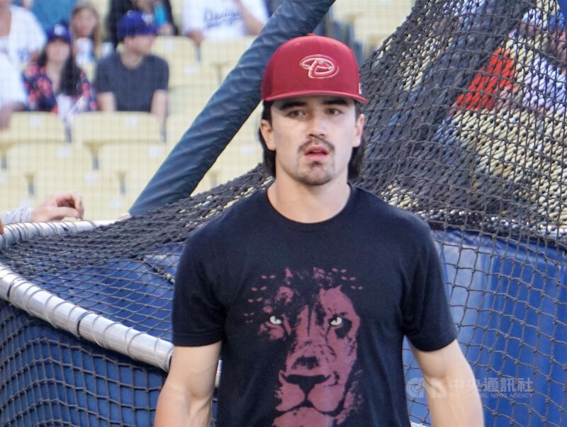 台美混血棒球好手卡洛爾（圖）效力美國職棒亞利桑那響尾蛇，他的母親來自台灣。（中央社檔案照片）