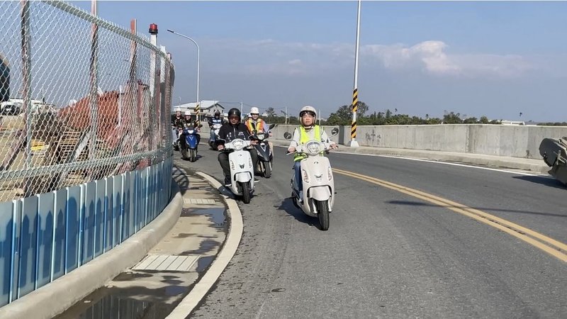 台鐵水上車輛聯外道路近日完工，13日正式通車，連通嘉義縣水上鄉內的北回站與水上站，可疏解水上市區上、下班時的車流。（林緗亭提供）中央社記者蔡智明傳真　115年2月13日