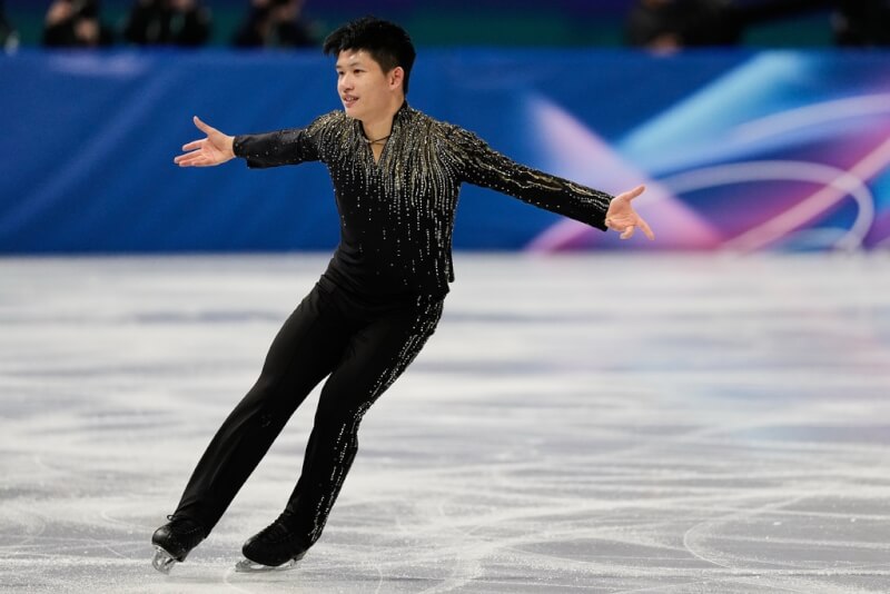 台灣滑冰新星李宇翔於台灣時間14日凌晨征戰米蘭冬奧花式滑冰長曲決賽。（美聯社）