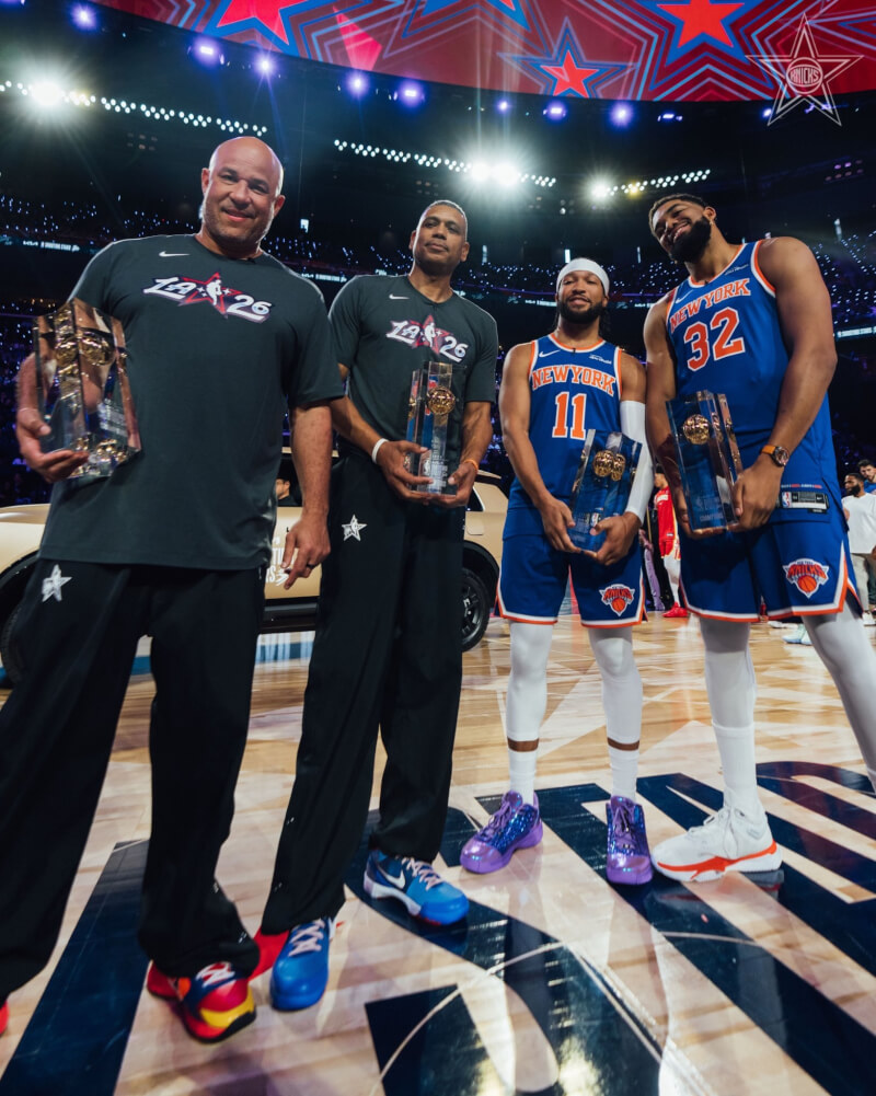 美國職籃NBA紐約尼克明星組成的尼克隊14日在2026年NBA明星賽投籃大賽擊敗卡麥隆隊。（圖取自x.com/nyknicks）