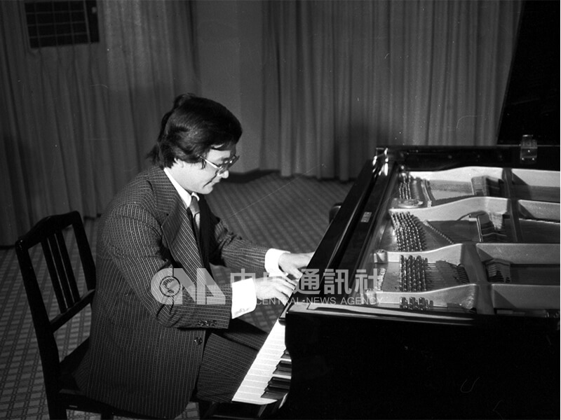 19790805009304(197908050093040004)青年鋼琴家陳泰成演奏的神態。中央社記者馮國鏘攝 68年8月6日