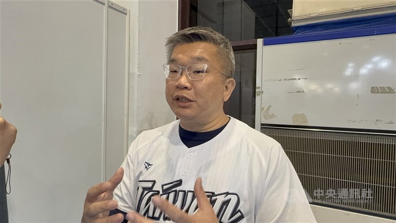 圖為中華職業棒球大聯盟會長蔡其昌。（中央社檔案照片）