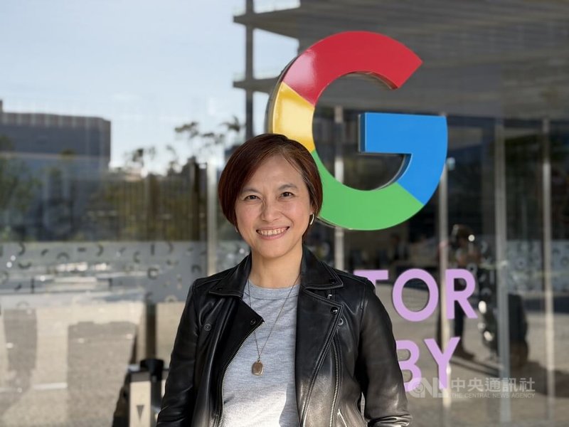 Google台灣人資長呂亞樵接受中央社專訪指出，Google招募人才向來看重4個象限，包括本職學能、問題分析與溝通能力、領導力，以及面對未知時保持信心、持續學習的「Googleyness」特質。中央社記者吳家豪攝　115年2月20日