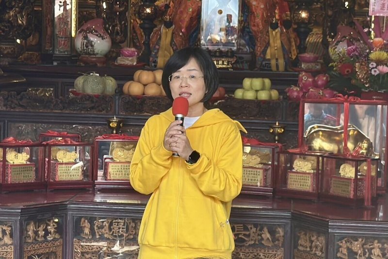 民進黨新北市長參選人蘇巧慧（圖）21日到三峽掃街拜票，蘇巧慧表示，整個過年期間，她新北走透透，受到大家熱烈的歡迎，非常感謝。（蘇巧慧辦公室提供）中央社記者王鴻國傳真　115年2月21日