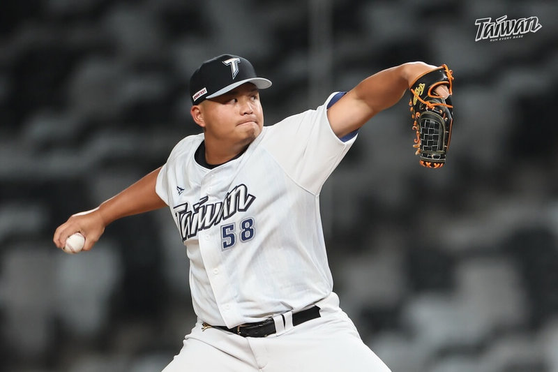 備戰世界棒球經典賽(WBC),台灣隊21日在台北大巨蛋閉門出戰韓國職棒培證英雄隊,投手胡智爲(圖)投2局飆出4次三振。(中職聯盟提供)中央社記者蘇志畬傳真 115年2月21日