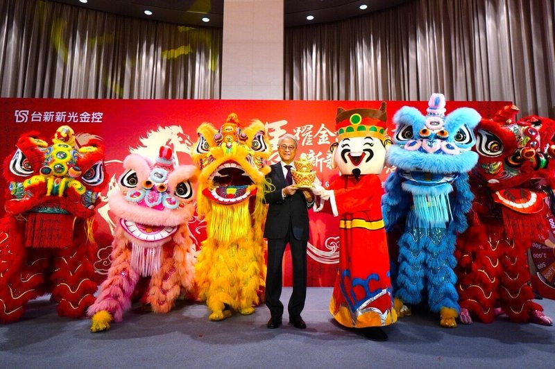台新新光金控23日舉辦合併後首次新春團拜，圖中為董事長吳東亮。（台新新光金控提供）中央社記者呂晏慈傳真　115年2月23日