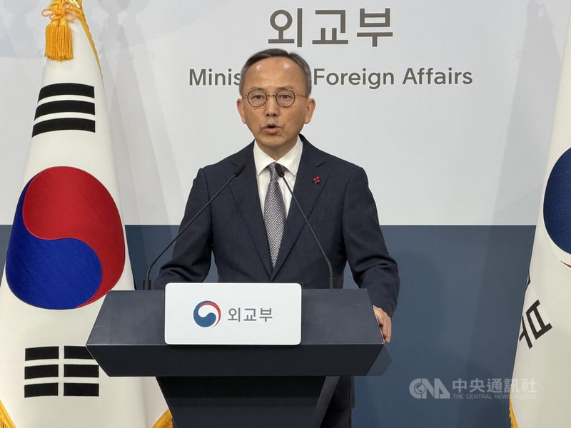 針對川普10%全球關稅正式生效，韓國外交部發言人朴一（圖）24日在例行記者會上回應，政府已與可能受影響的企業會面討論對策，會綜合考慮對韓美關係的影響。中央社記者楊啟芳首爾攝　115年2月24日
