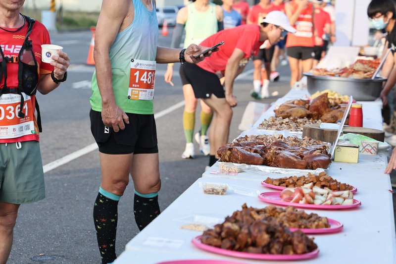 2026台南古都國際半程馬拉松將於3月1日清晨在台南市政府永華市政中心前開跑，此次共2萬5289人報名，為歷屆最高。圖為以往賽事情形。（台南市政府提供）中央社記者楊思瑞台南傳真　115年2月24日