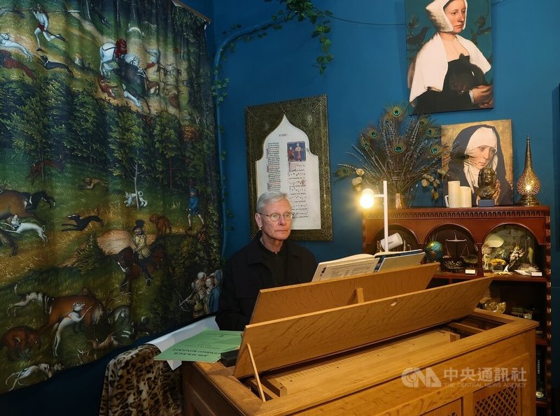 德國管風琴家盧曼（Ludger Lohmann）第3度來到台灣，將在台北國家音樂廳帶來一場管風琴經典獨奏會，並與台灣在地音樂家合作「管風琴，大鍵琴及弦樂五重奏的協奏曲之夜」。中央社記者郭日曉攝　115年2月25日