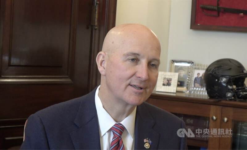 美國「豪豬法案」及「台灣能源安全法案」出自美國共和黨參議員芮基茲及幕僚之手。中央社記者鍾佑貞華盛頓攝 115年2月25日