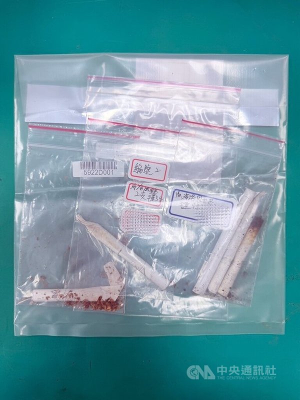 台中市警察局刑事警察大隊25日宣布破獲販毒案，查獲1名毒販，並查扣販售的多類毒品，全案移送檢方偵辦。（翻攝照片）中央社記者郝雪卿傳真   115年2月25日