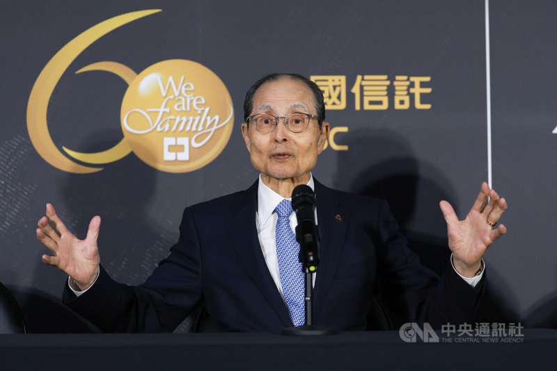 日本職棒福岡軟銀鷹隊訪台與經典賽台灣隊在台北大巨蛋打交流賽，軟銀鷹球團會長王貞治（圖）26日賽前出席記者會，分享自己勉勵台灣隊成員的內容。中央社記者王騰毅攝  115年2月26日