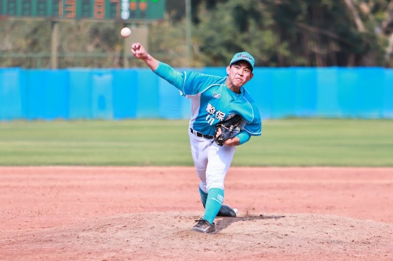 114學年度高中棒球聯賽（木棒組）穀保家商張乙安（圖）26日8強戰對上西苑高中，打擊方面敲出1安2打點，後援登板投1局無失分，助隊順利以13比1、4局搶勝晉級4強。（學生棒球運動聯盟提供）中央社記者謝靜雯傳真　115年2月26日