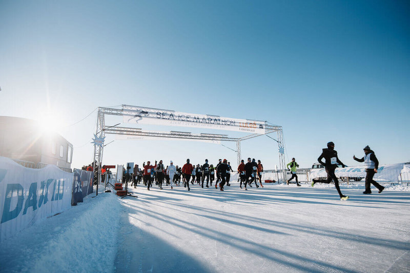 陳彥博22日參加北極圈賽事「呂勒奧冰海馬拉松」，並在36國好手中以3小時44分穩定完賽。（陳彥博提供）中央社記者辜泳秝斯德哥爾摩傳真　115年2月27日