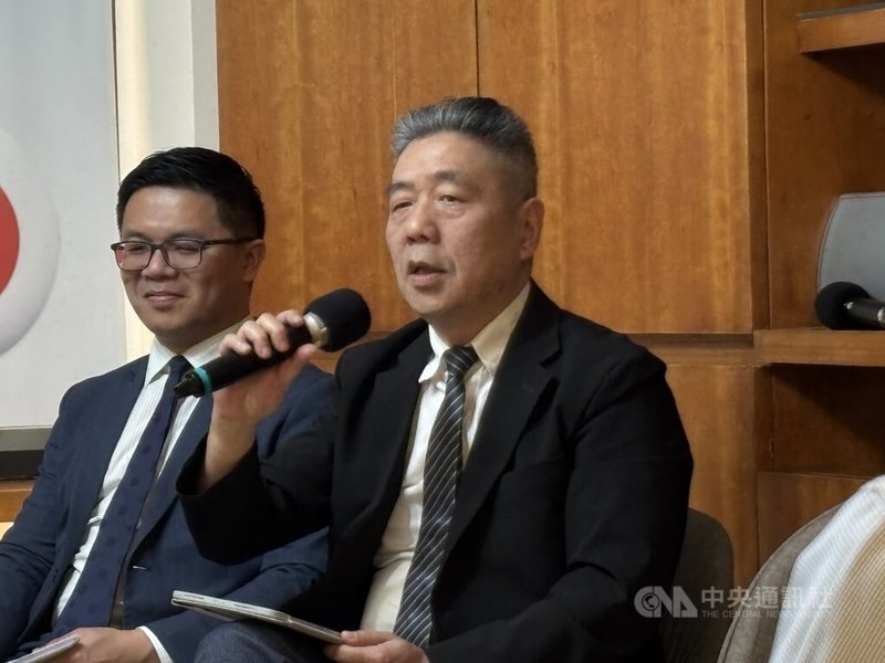 新台灣國策智庫2日舉辦圓桌論壇會議，國防院國防戰略與資源研究所長蘇紫雲表示，台灣必須「轉大人」，先問自己能否保護自己，能不能幫盟友做什麼。中央社記者楊堯茹攝　115年3月2日