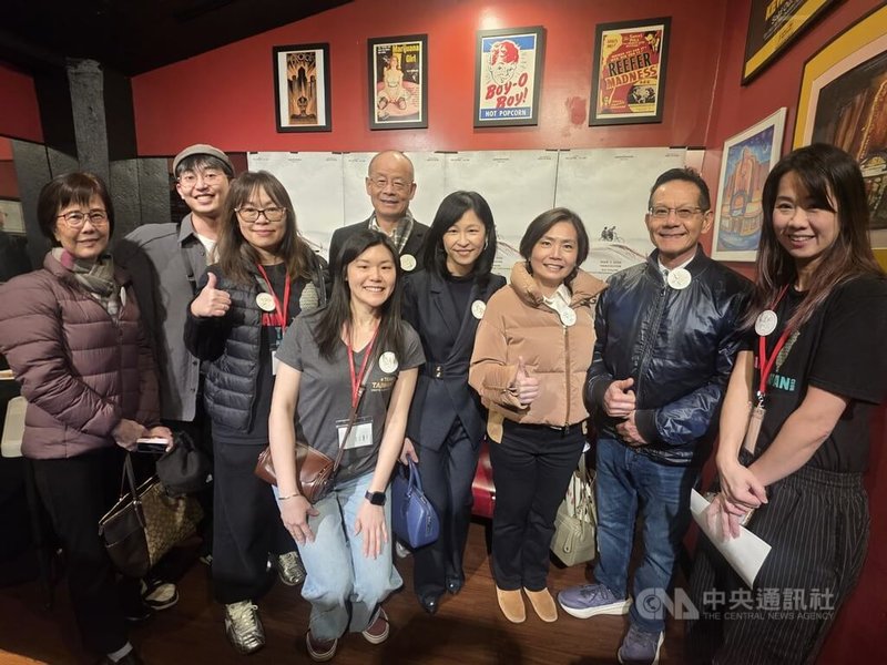 電影「大濛」在溫哥華上映，吸引了不同年齡和背景的觀眾捧場，獲得強烈共鳴，推動這次放映活動的是一群年輕台裔。中央社記者程愛芬溫哥華攝　115年3月3日