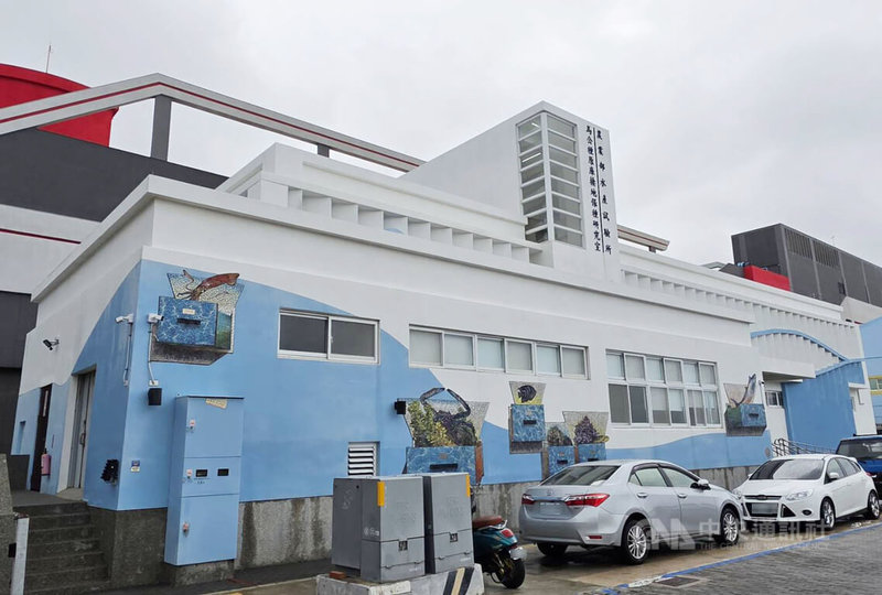 農業部水產試驗所澎湖漁業生物研究中心新建馬公種原庫棲地保種研究室，3日配合世界海草日活動啟用。中央社  115年3月3日