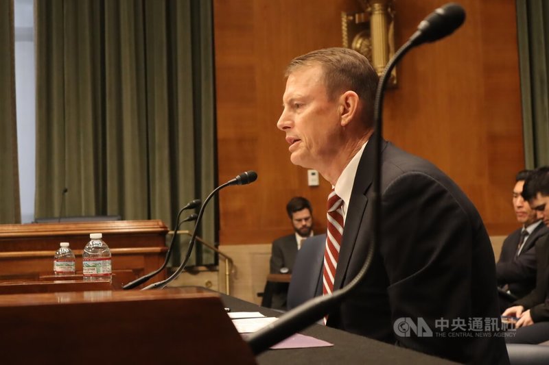 美國前海軍情報辦公室指揮官史都德曼2日出席國會「美中海底競爭」聽證會。中央社記者鍾佑貞華盛頓攝 115年3月3日