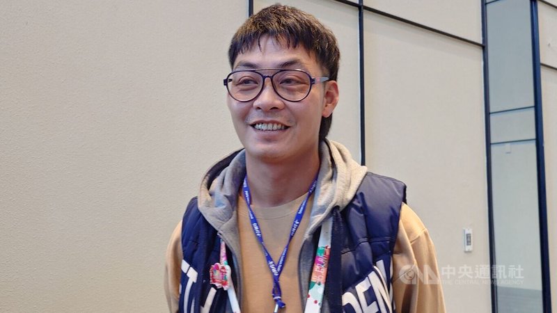 更生人周倍褀（圖）3日參加法務部「光啟新生」發表會時表示，他入獄5年，習得花燈製作技藝，出獄後結合原本的鋁門窗行業，順利謀生賺錢。中央社記者蔡智明攝　115年3月3日