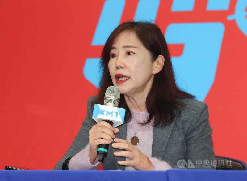 國民黨4日下午召開中常會，文傳會副主委尹乃菁（圖）會後轉述會議內容並受訪，回應軍購等議題。中央社記者謝佳璋攝  115年3月4日