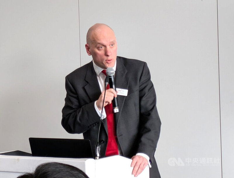 英國最大型航太產業協會ADS Group太空部門主任威廉斯，5日在倫敦舉行的台英太空產業供應鏈夥伴論壇上說，預期台英在太空領域的合作將長長久久。中央社記者陳韻聿倫敦攝　115年3月6日