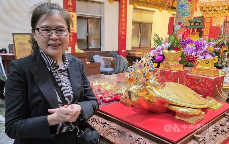 澎湖115年元宵乞龜活動，5日深夜才告確定，馬公鎖港北極殿260兩金靈龜，由信眾以4相乞得。中央社  115年3月6日