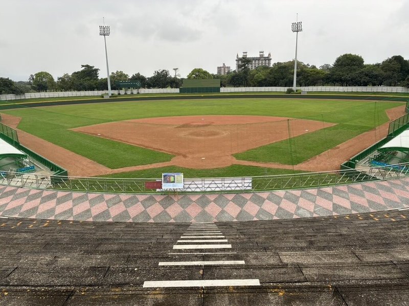 宜蘭羅東運動公園棒球場場地、排水與照明等改善工程將在3月底完工，可大幅提升競賽場地與觀賽環境品質，宜蘭縣政府7日表示，將爭取中職在宜蘭舉辦賽事。（宜蘭縣政府提供）中央社記者沈如峰宜蘭縣傳真　115年3月7日