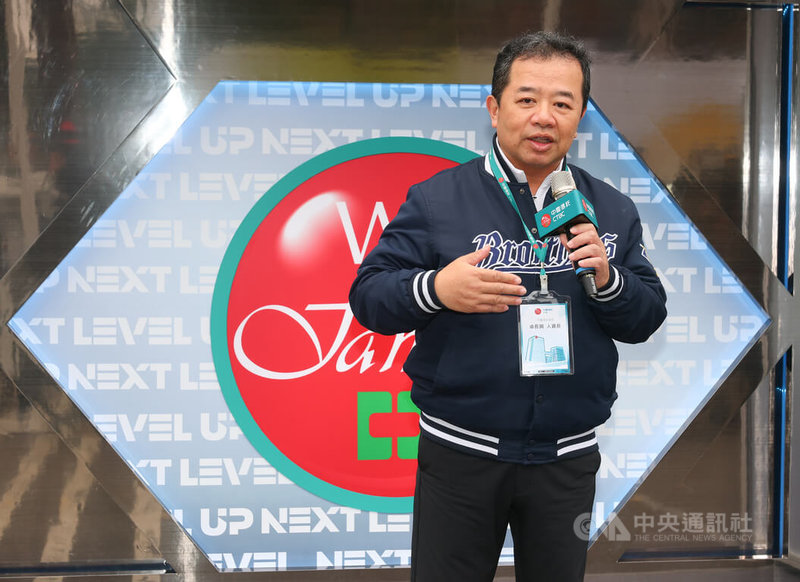 中信金控7日參與台灣大學校園徵才博覽，中信金控人資長卓長興（圖）出席說明人才培育與招幕藍圖，向優秀人才招手。中央社記者謝佳璋攝 115年3月7日