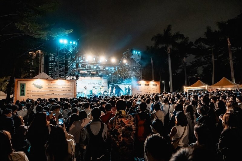 「2026日光海島生活節」6日起一連3天在高雄登場，活動首日吸引大量人潮、氣氛熱烈。此次活動從中央公園延伸至高雄車站。（高雄市行國處提供）中央社記者林巧璉傳真　115年3月7日