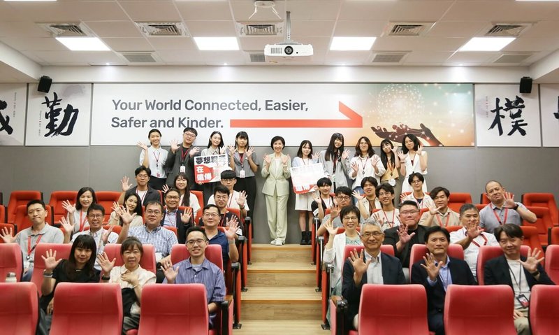 遠傳電信擴大校園徵才布局，參與台大校園徵才博覽會，並宣布同步啟動4大校園招募計畫。（遠傳提供）中央社記者江明晏傳真　115年3月7日