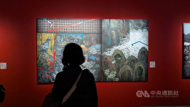 「立命．玄武　洪根深八十水墨創作展」在創價美術館至善館將持續展出至5月8日，展出作品包含藝術家洪根深以花蓮馬太鞍溪堰塞湖洪災發想創作的「覺——923啟示錄」（圖），「鏟子超人」也入畫。中央社記者王寶兒攝　115年3月7日