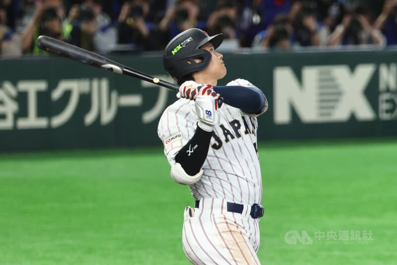 日本隊大谷翔平（圖）3局下半1分落後時適時轟出陽春砲，扳平比分。中央社記者王騰毅東京攝　115年3月7日