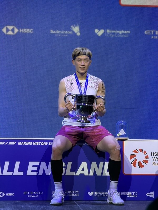 台灣「左手重砲」林俊易8日擊敗印度好手奪冠。(教練劉佳城提供)中央社記者黎建忠傳真 115年3月8日