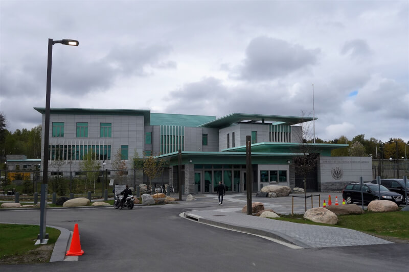 美國駐挪威大使館。（圖取自維基共享資源，作者Ahz，CC BY-SA 4.0）