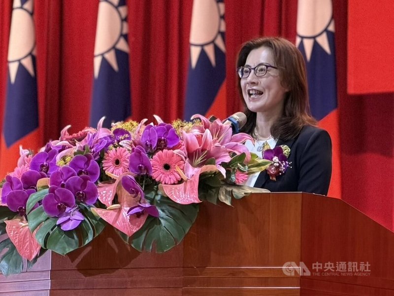 法務部卸、新任高階主管暨所屬檢察機關檢察長聯合交接及宣誓典禮11日舉行，花蓮地檢署檢察長陳舒怡（圖）致詞。中央社記者劉世怡攝　115年3月11日