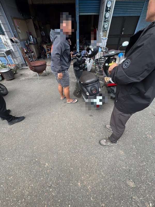 台東縣卑南鄉10日晚間發生暴力討債事件，2人遭砍傷頭部。警方獲報後立即展開偵查，11日上午將涉案蔡姓、李姓、陳姓男子等3人查緝到案，全案依傷害、恐嚇等罪嫌移請台東地檢署偵辦。（警方提供）中央社記者盧太城台東傳真　115年3月11日