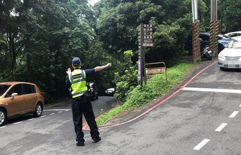 台北市警察局交通警察大隊表示，竹子湖海芋及繡球花季於3月13日起至6月21日止舉行，陽明山部分路段於例假日期間將實施交通管制。（台北市警察局交通警察大隊提供）中央社記者黃麗芸傳真　115年3月12日