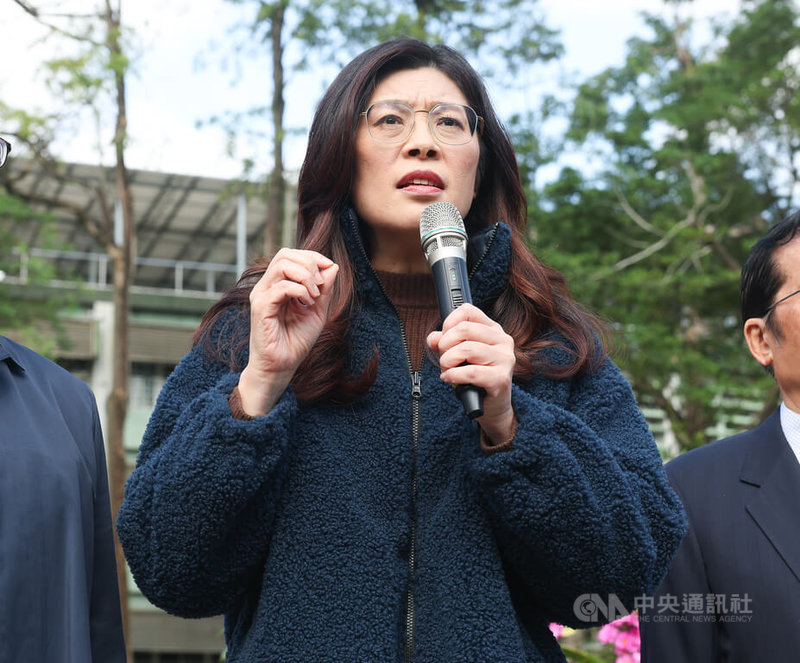 國民黨主席鄭麗文（圖）12日在台北出席總理逝世101週年獻花致敬紀念活動，致詞緬懷孫中山的革命精神。中央社記者謝佳璋攝  115年3月12日