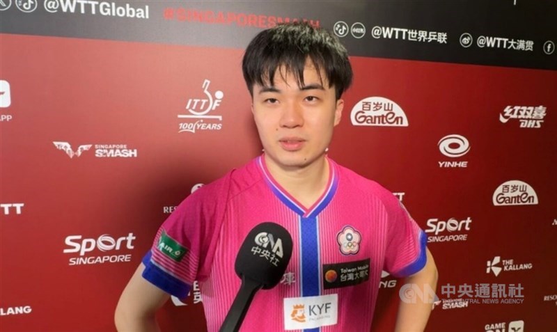 林昀儒不敵張本智和無緣四強門票。（中央社檔案照片）