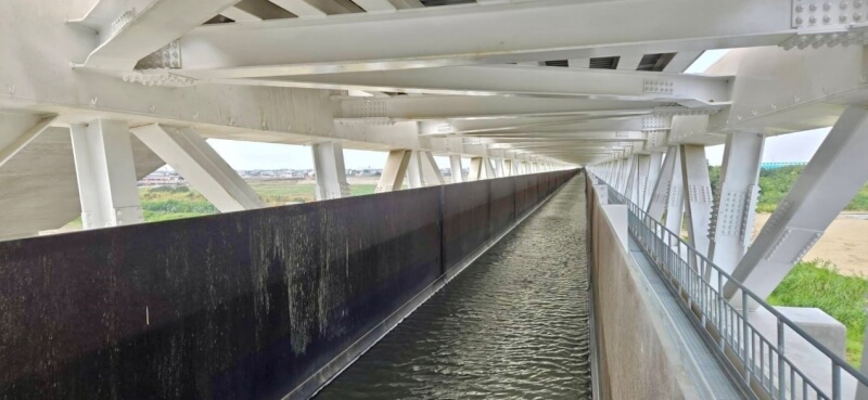 北港溪渡槽內部水流。（圖取自農田水利署網頁iayli.nat.gov.tw）