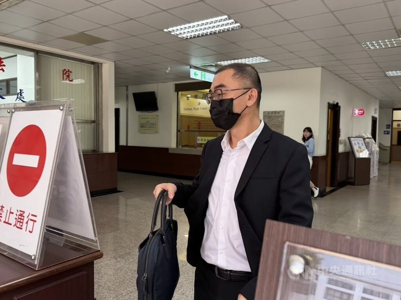 誠美材料前副董事長葉美麗涉與郡宏前董事長林勇任(圖)掏空誠美材料等公司逾新台幣2億元。一審判林勇任6年。二審台灣高等法院16日開庭諭知增加保證金100萬元,林勇任辦保後離開法院。中央社記者劉世怡攝 115年3月16日