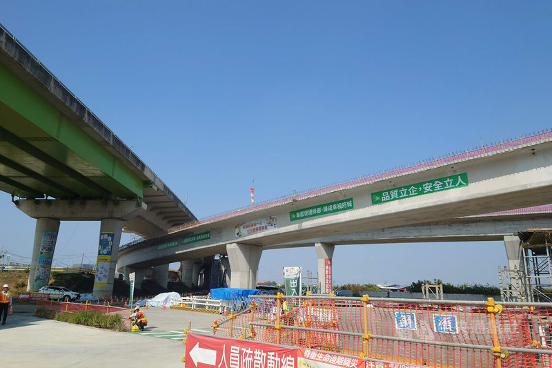 交通部高速公路局執行國道1號台南路段增設北外環交流道工程,進度超前,原預計115年12月完工,可望提前至10月。中央社記者楊思瑞攝 115年3月16日